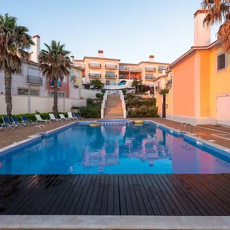 Acolhedora Vivenda Geminada D'el Rey *