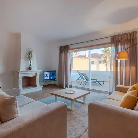 Acolhedora Vivenda Geminada D'el Rey בית נופש *