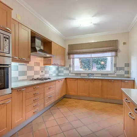 Acolhedora Vivenda Geminada D'el Rey בית נופש *