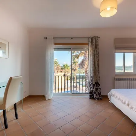 Acolhedora Vivenda Geminada D'el Rey * Praia del Rei