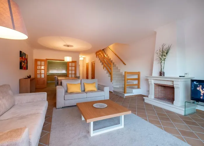 Casa vacanze Acolhedora Vivenda Geminada D'el Rey